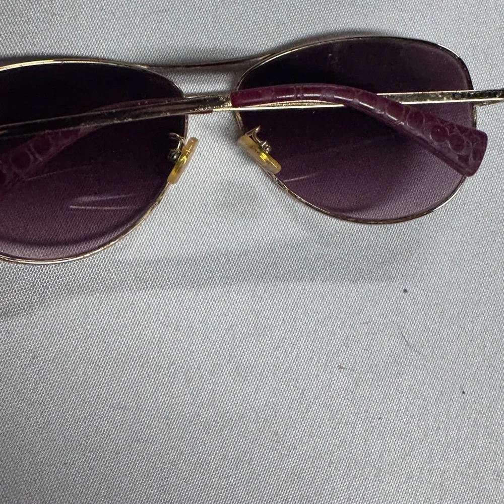 Coach Jaclyn Aviator Sunglasses Gold/Garnet - HC 7028 (L915 with Cream Case